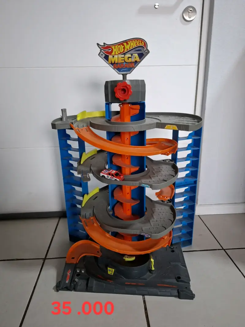 Pista de autos Hot Wheels Mega Garage - 1