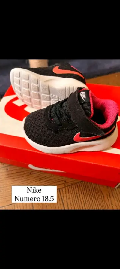 Zapatillas Nike infantiles negras - miniatura 1