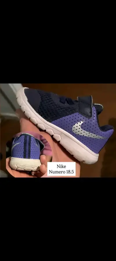 Zapatillas Nike niño talla 18.5 - miniatura 1