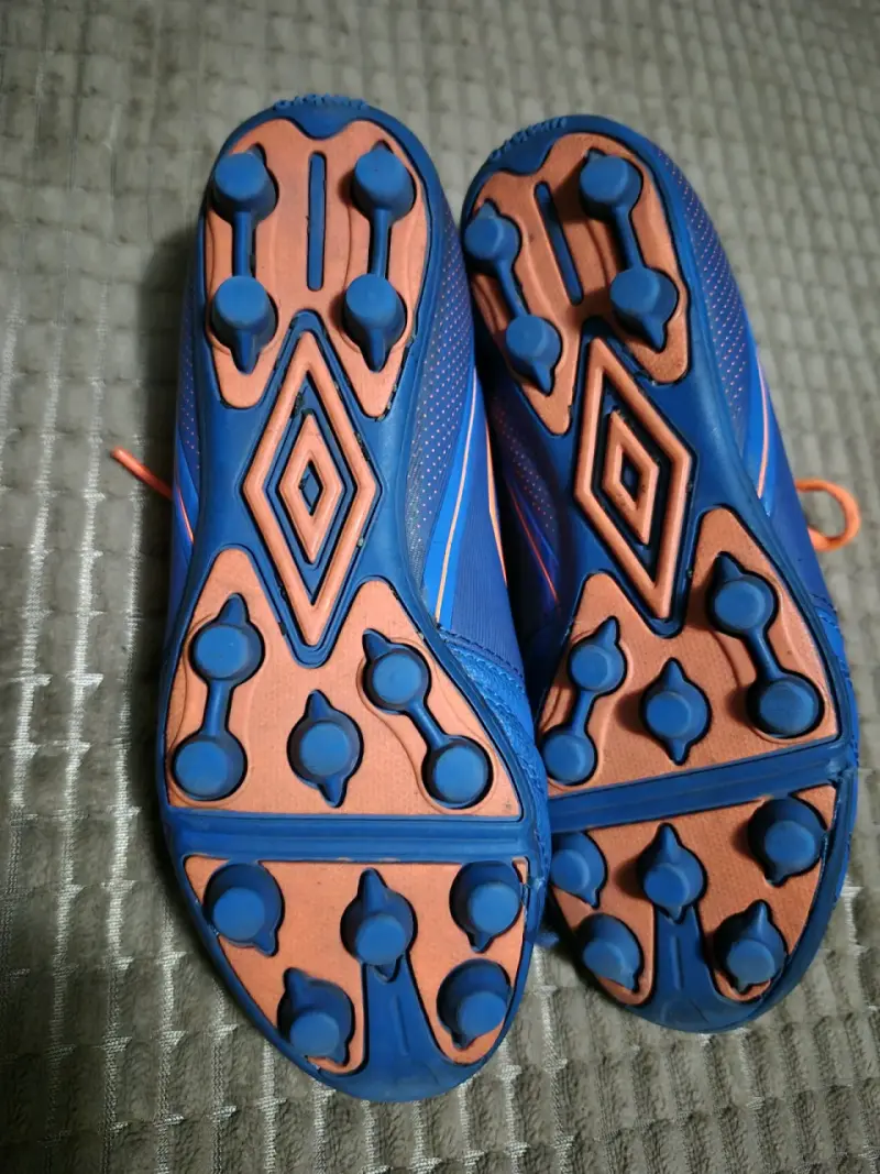 Zapatillas deportivas azul y naranjas - 3
