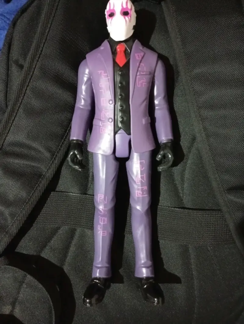 Figura Fortnite en caja - 2