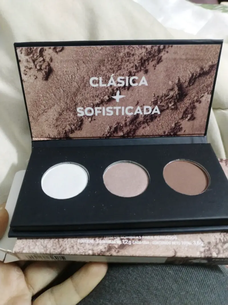 Paleta de sombras Avon Tierra - 2