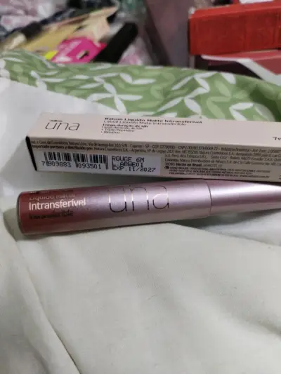 Labial Líquido Matte Intransferible - miniatura 2