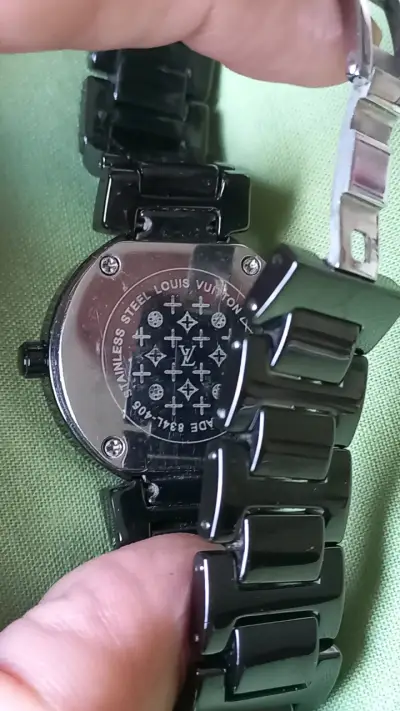 Reloj Louis Vuitton Negro - miniatura 3