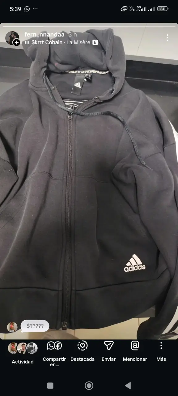 Polerón negro con capucha Adidas