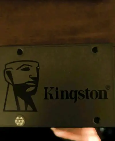 Disco SSD Kingston 240GB - miniatura 1