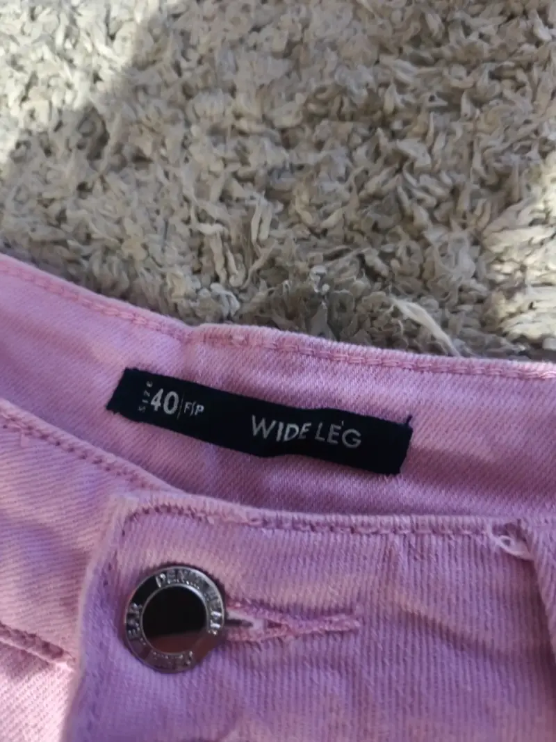 Jeans rosados pata ancha - 1