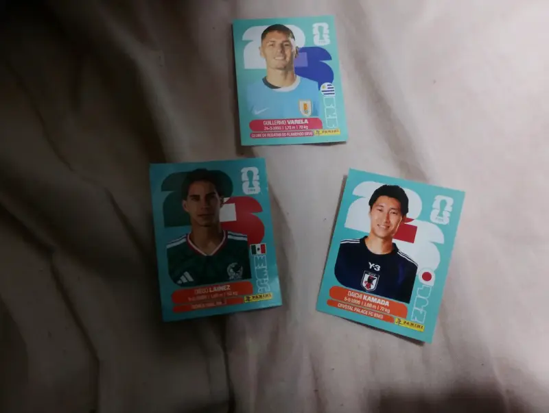3 Láminas Panini FIFA 2026