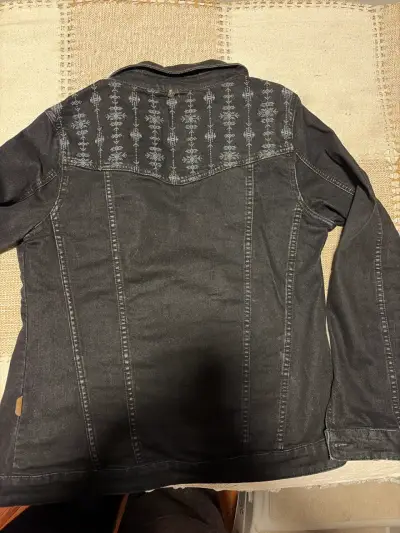 Chaqueta de mezclilla negra - miniatura 2