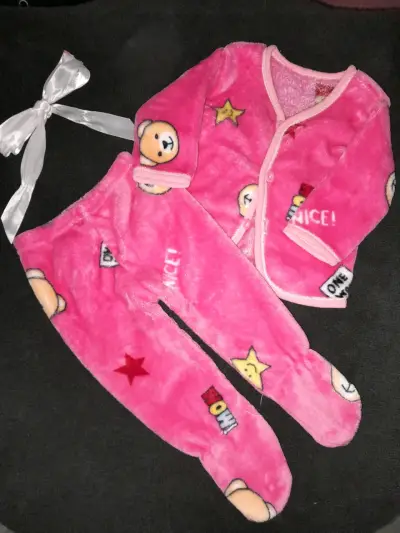 Pijama polar rosado infantil - miniatura 1