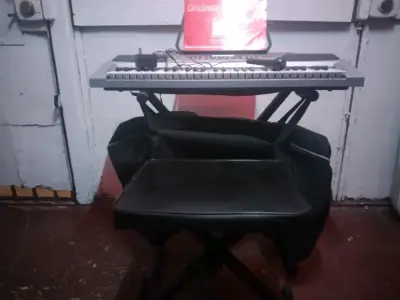 Piano MK-2983 54 teclas incluye accesorios - miniatura 4