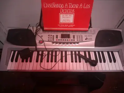 Piano MK-2983 54 teclas incluye accesorios - miniatura 5