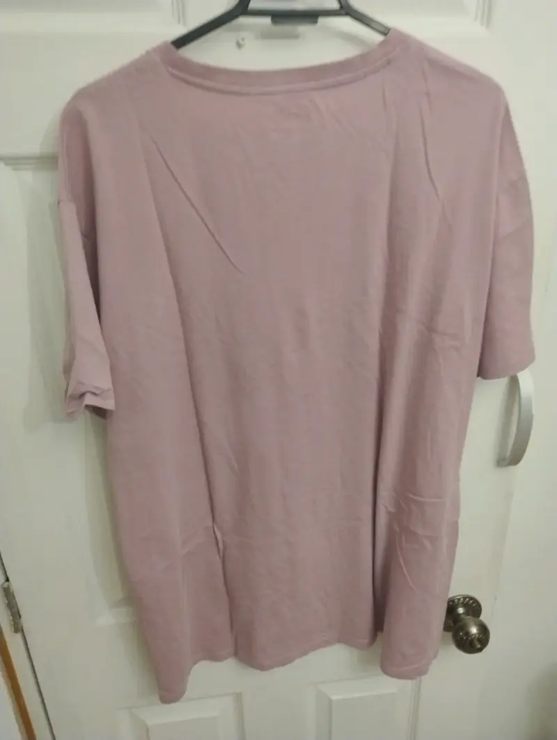 Polera rosa Naruto Shippuden - 2
