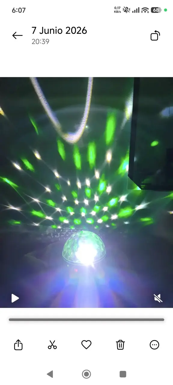 Luz disco con altavoz USB y bluetooth - 2