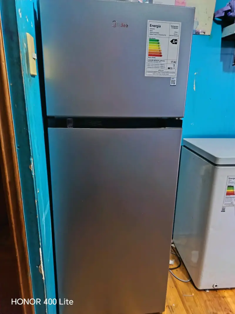 Refrigerador Midea plata - 1