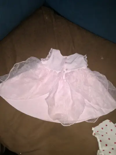 Vestido de bebé rosado elegante - miniatura 2