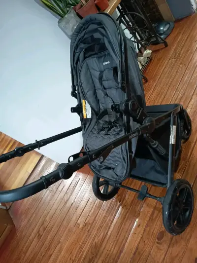 Coche para bebé Infanti negro - miniatura 1