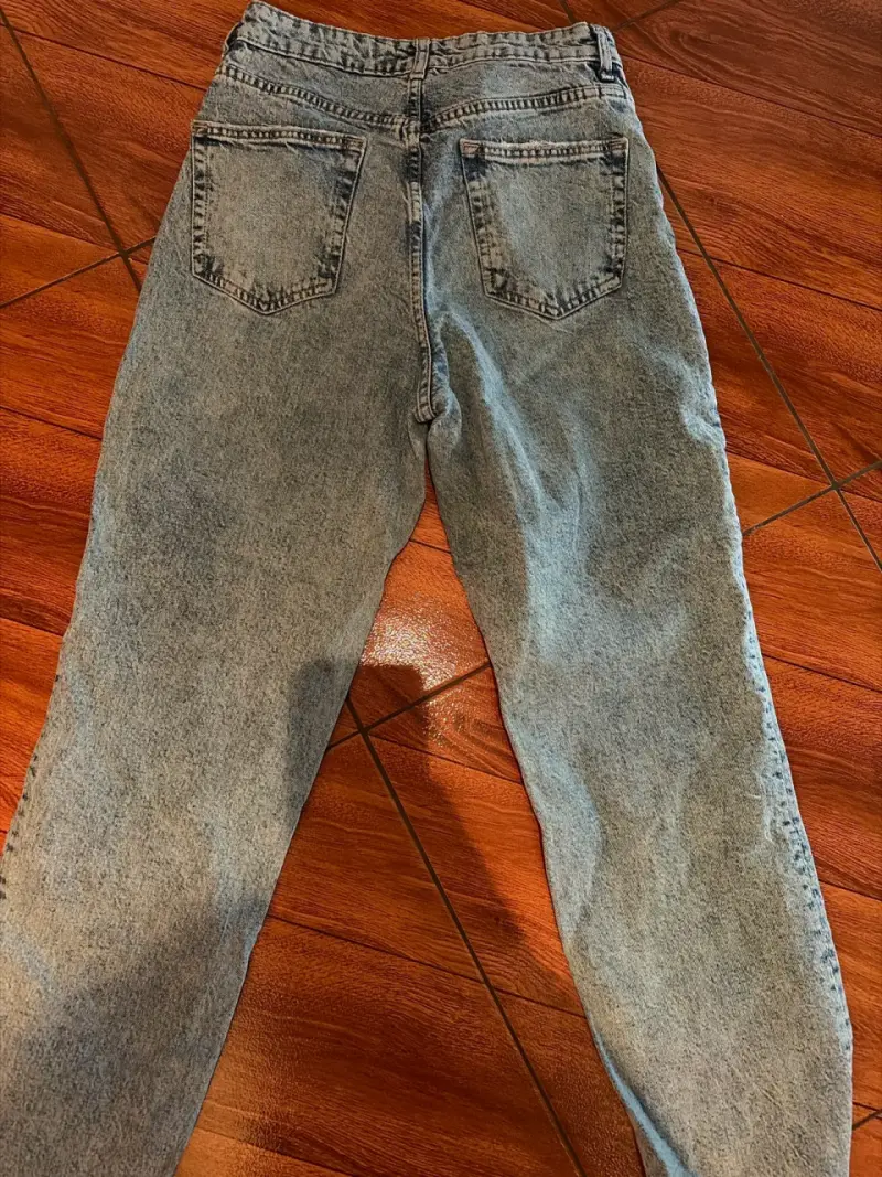 Jeans azul desgastado - 2