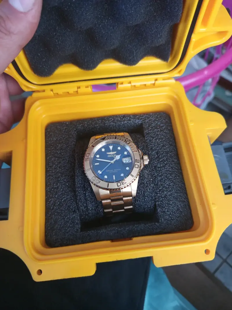 Reloj invicta automático