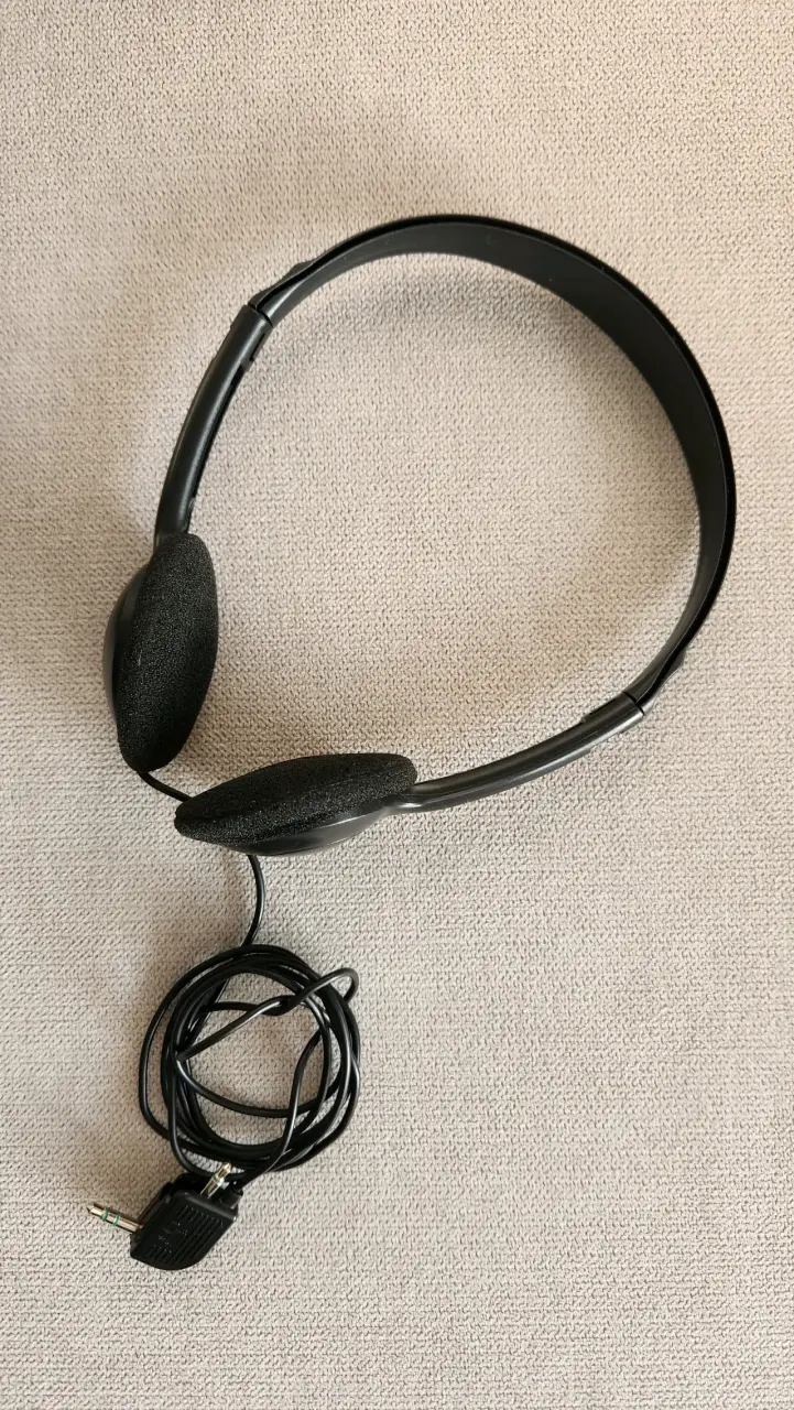 Audífonos retro con cable - 1