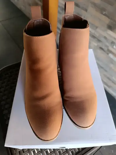 Botines de cuero café - miniatura 1
