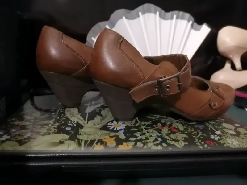 Zapatos de cuero marrones - 2