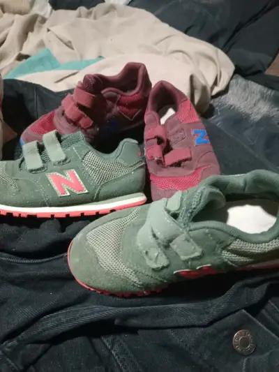 Zapatos deportivos para niños - miniatura 1