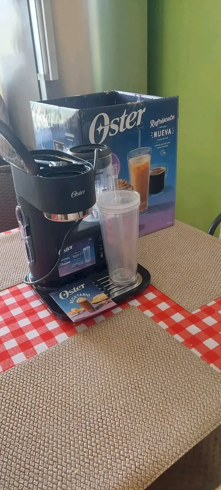 Cafetera Oster frappé negra - 3