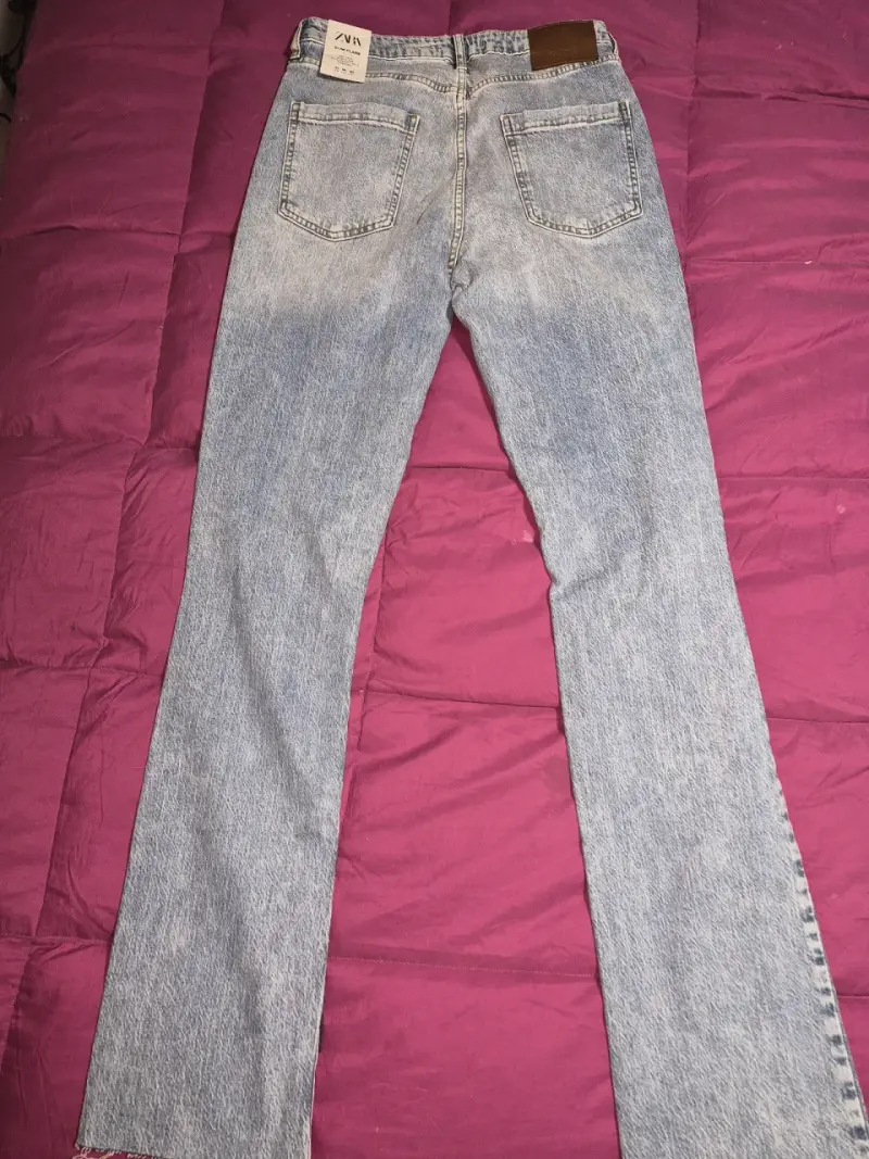 Jeans celestes rotos - 2