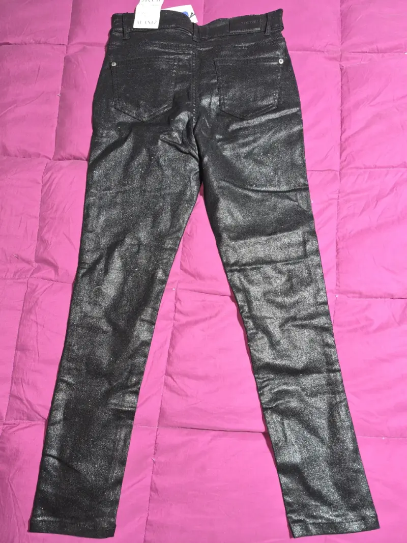 Jeans negros brillantes nuevos - 2