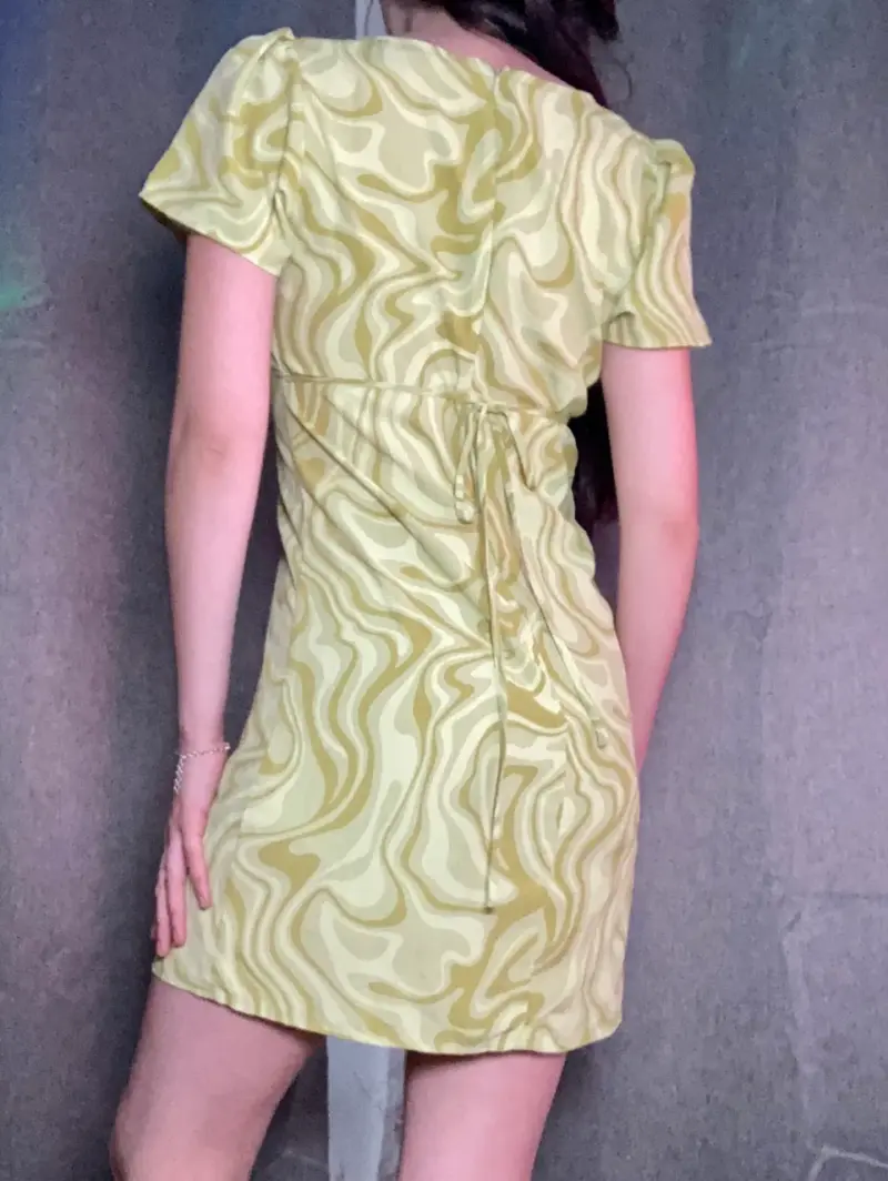 Vestido mini groovy Forever 21 - 3