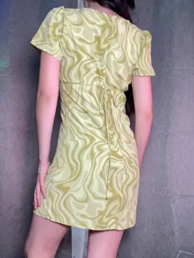 Vestido mini groovy Forever 21 - miniatura 3