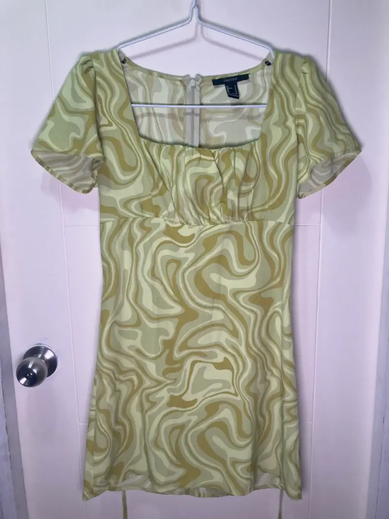 Vestido mini groovy Forever 21 - 5