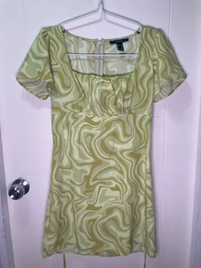 Vestido mini groovy Forever 21 - miniatura 5