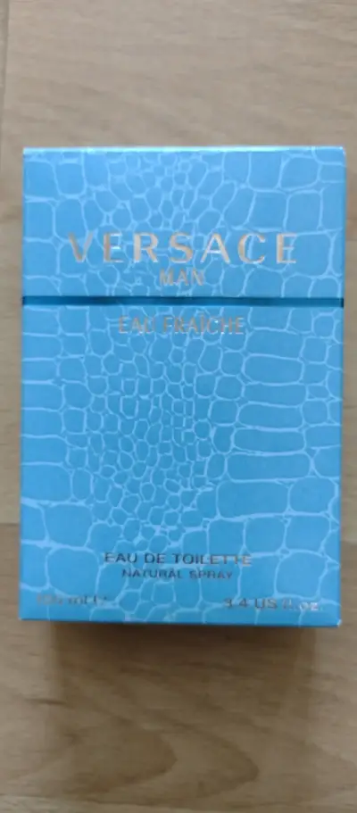 Perfume Versace Man Eau Fraîche - miniatura 3