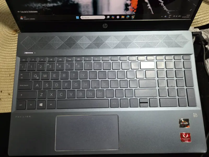 Notebook HP Pavilion Ryzen 7 - 1
