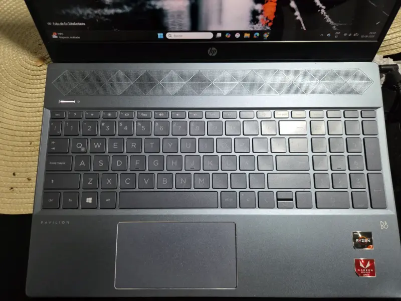 Notebook HP Pavilion Ryzen 7 - 2