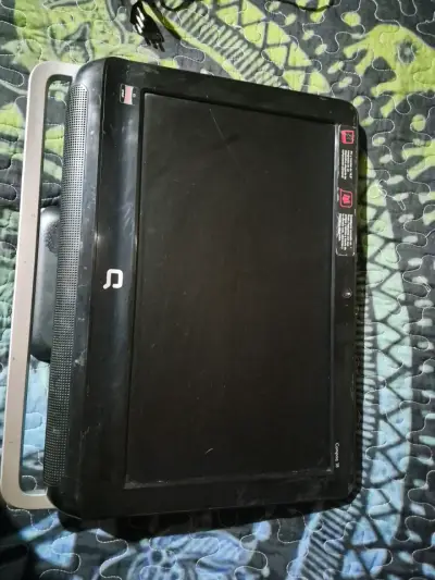 Computador All-in-One Compaq - miniatura 2