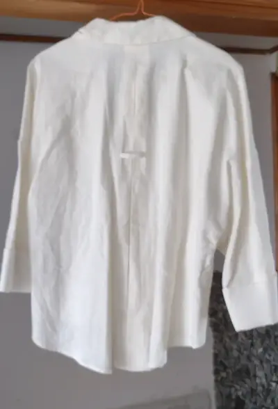 Camisa blanca de lino nueva - miniatura 5