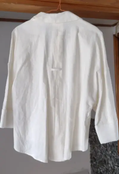 Camisa blanca de lino nueva - miniatura 6