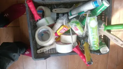 Caja de herramientas y accesorios - miniatura 1