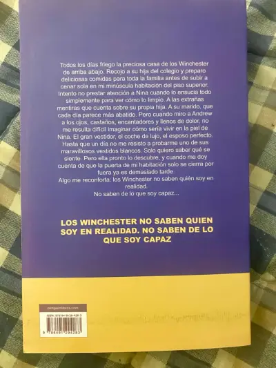 Libro La Asistenta de Freida McFadden - miniatura 2