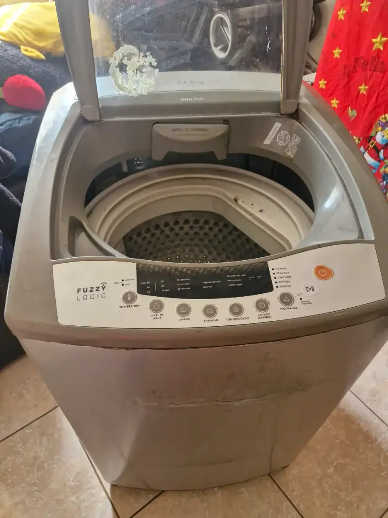 Lavadora Fuzzy Logic usada - 1