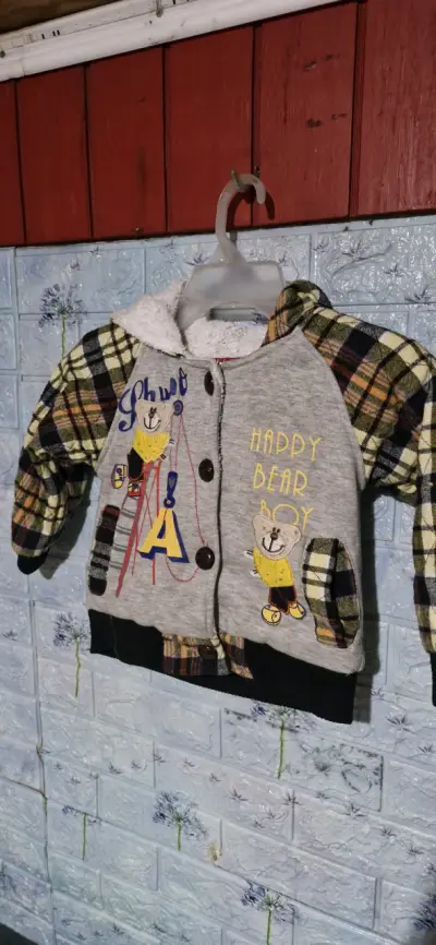 Varias chaquetas - miniatura 1