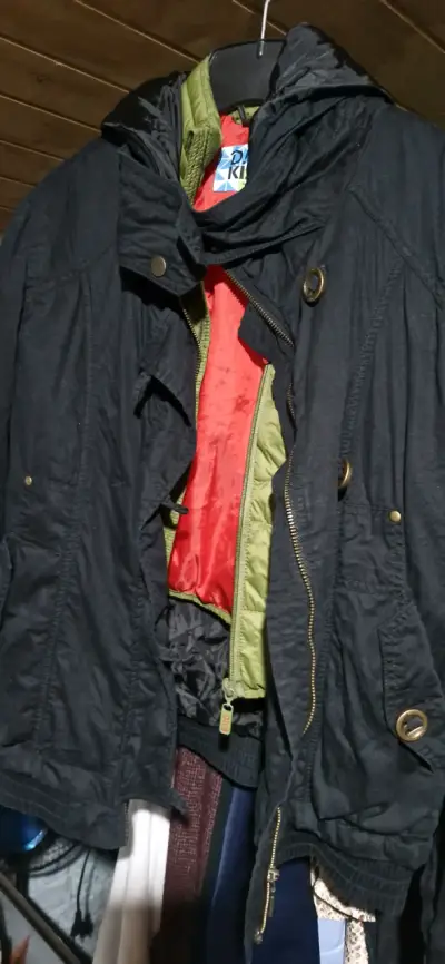Varias chaquetas - miniatura 5