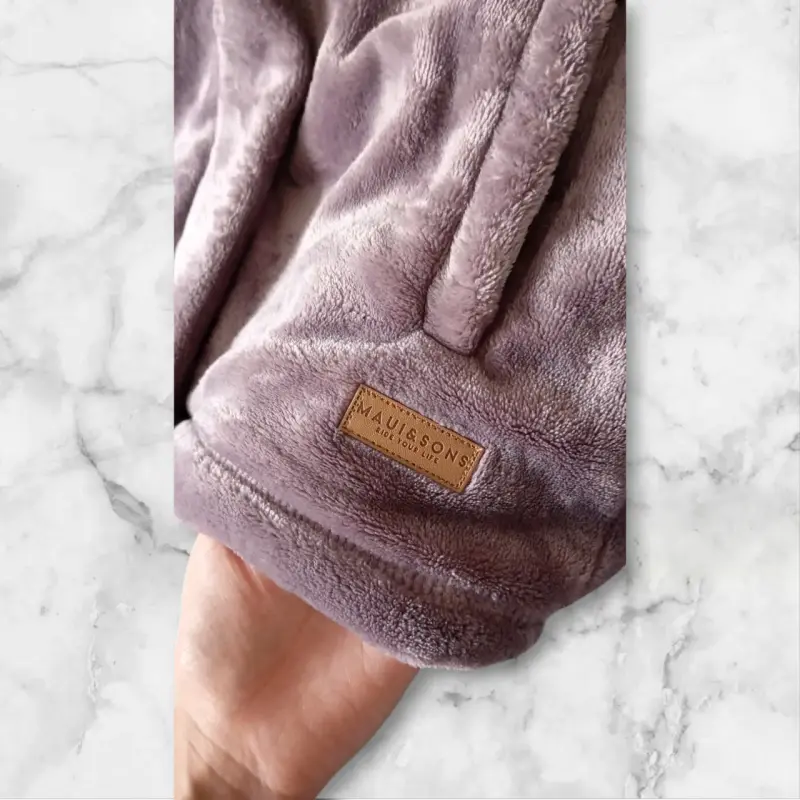 Chaqueta peluda lila con capucha - 2