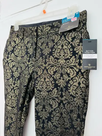 Pantalón estampado negro y dorado - miniatura 3