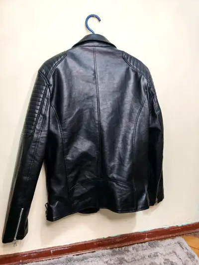 Chaqueta de cuero negro YD - miniatura 3