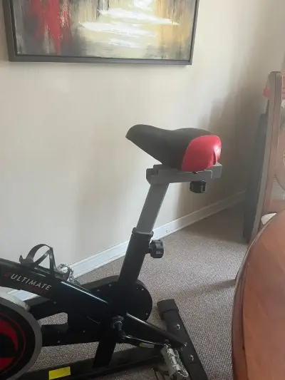 Bicicleta estática Ultimate Fitness - miniatura 2
