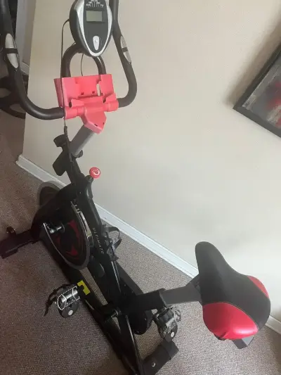 Bicicleta estática Ultimate Fitness - miniatura 5